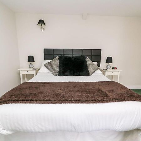 Triangle Inn Coachouse Rhayader Luaran gambar